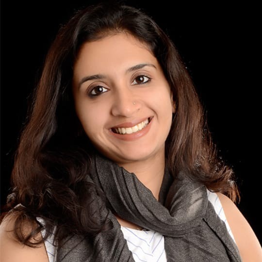 Portrait of Sangeetha Sudha, founder of smbstreamline